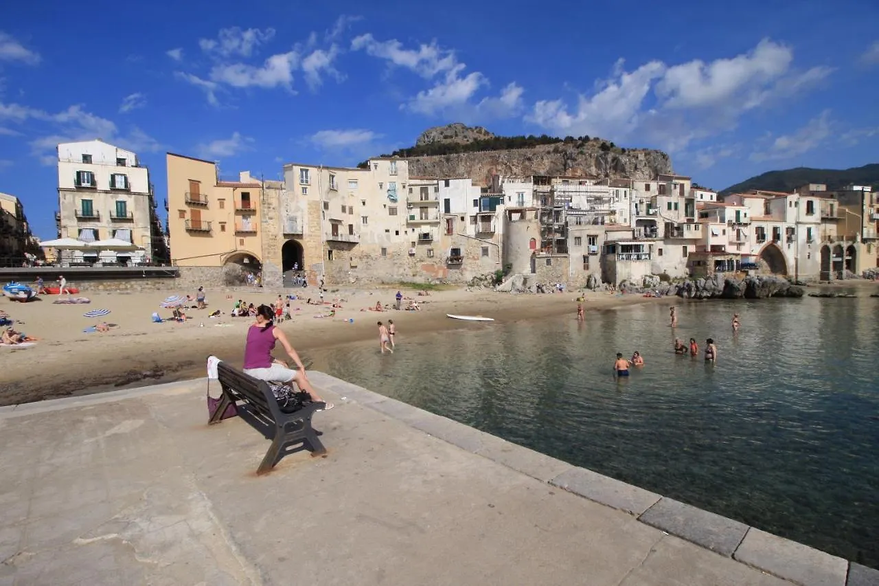 Cefalu Cozy Flat 0*,